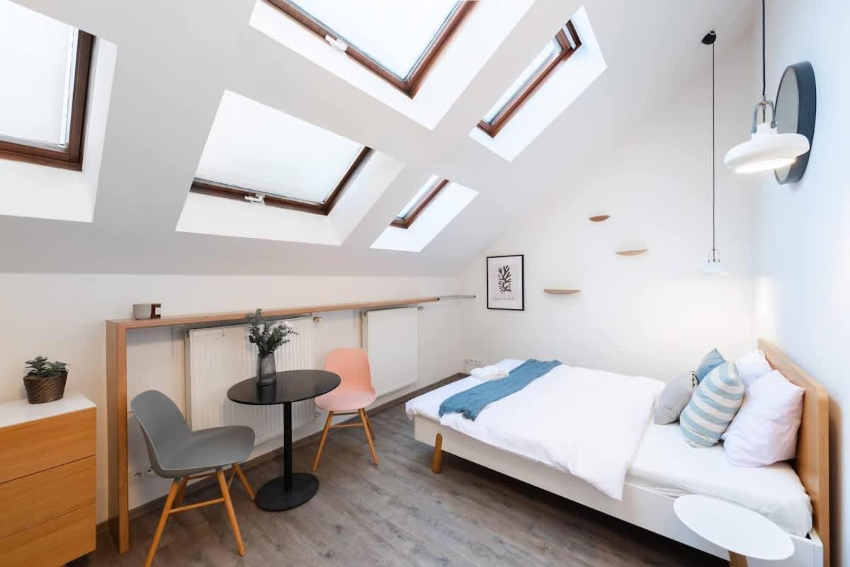 Apartment Delightful Old Town